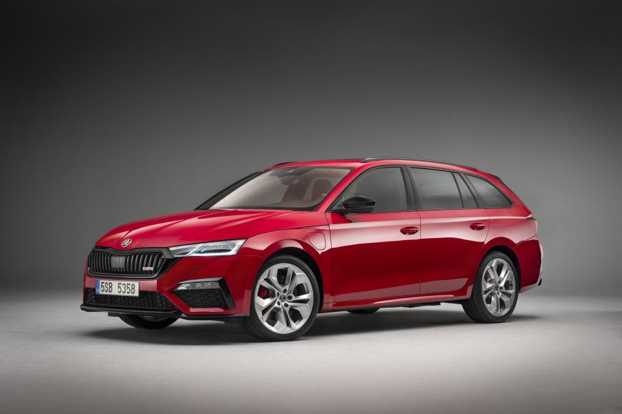  Skoda Octavia RS iV Combi 2020 года  (WW) (фото 1 из 22)